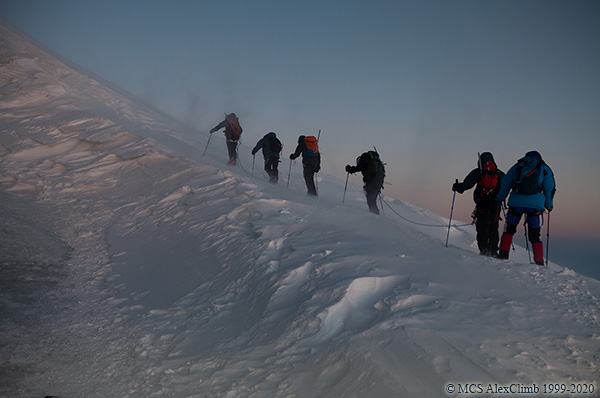 Difficulties of climbing Elbrus