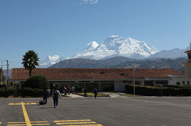 Anta is the closest airport to Huaraz located at the foot of Huascaran