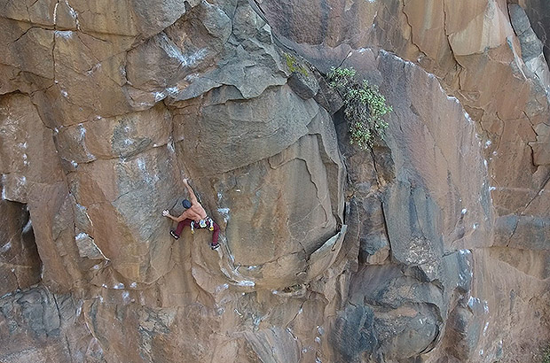 Rockclimbing training in Tenerife, Spain