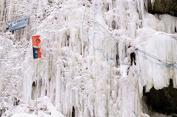 Соревнования по ледолазанию на естественном рельефе, Домбай, Россия